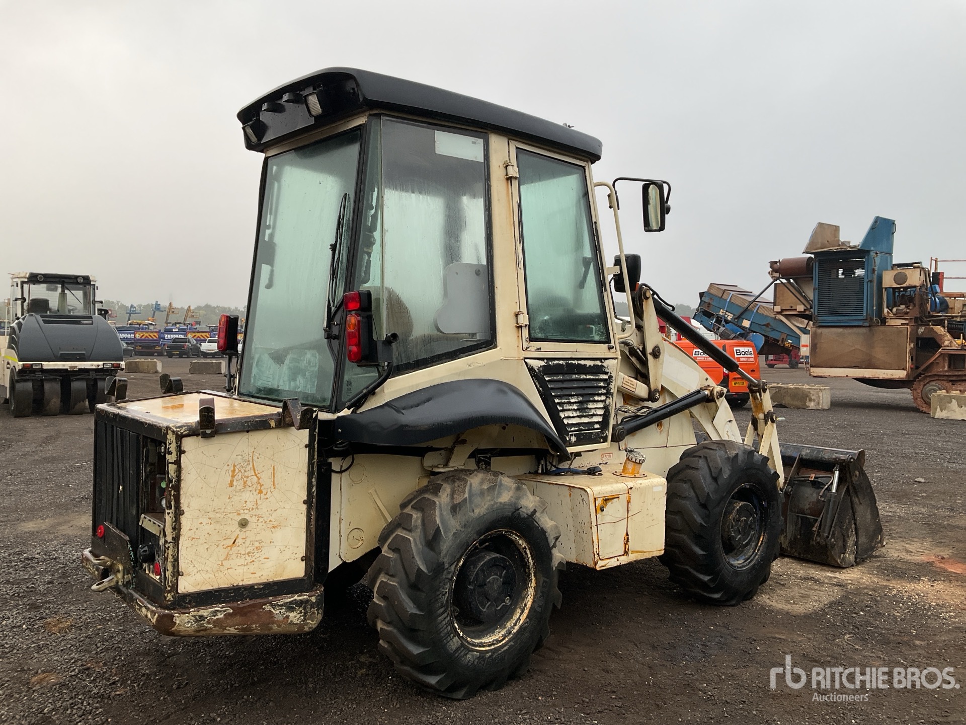 2006 JCB 2CX Airmaster MK3 Utility Tractor | Ritchie Bros. Auctioneers