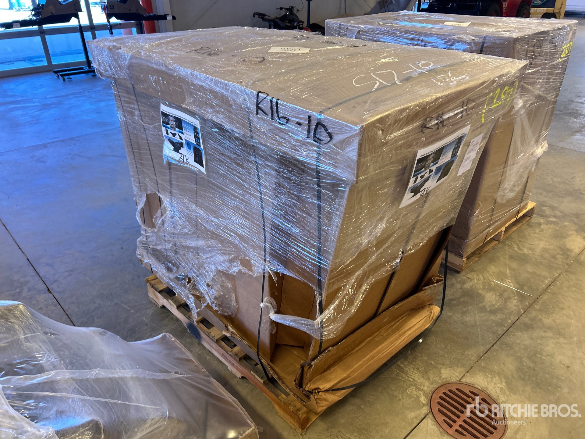 General Appearance with Bild, Ecke vorne rechts