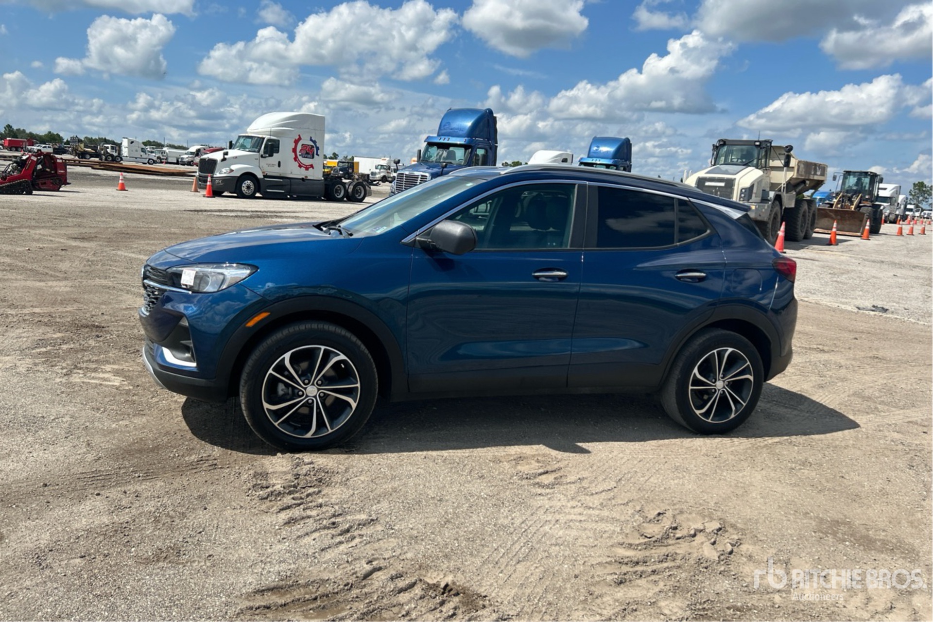 General Appearance with Picture, Left Front Corner