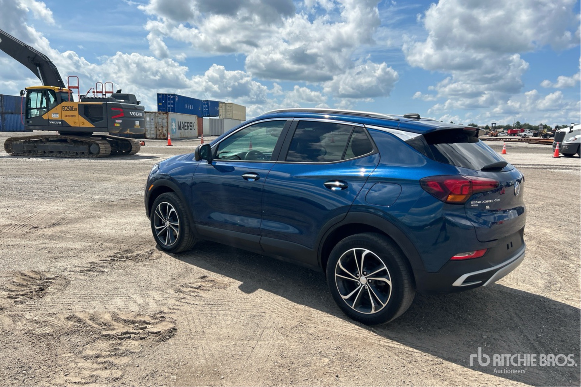 General Appearance with Picture, Left Rear Corner