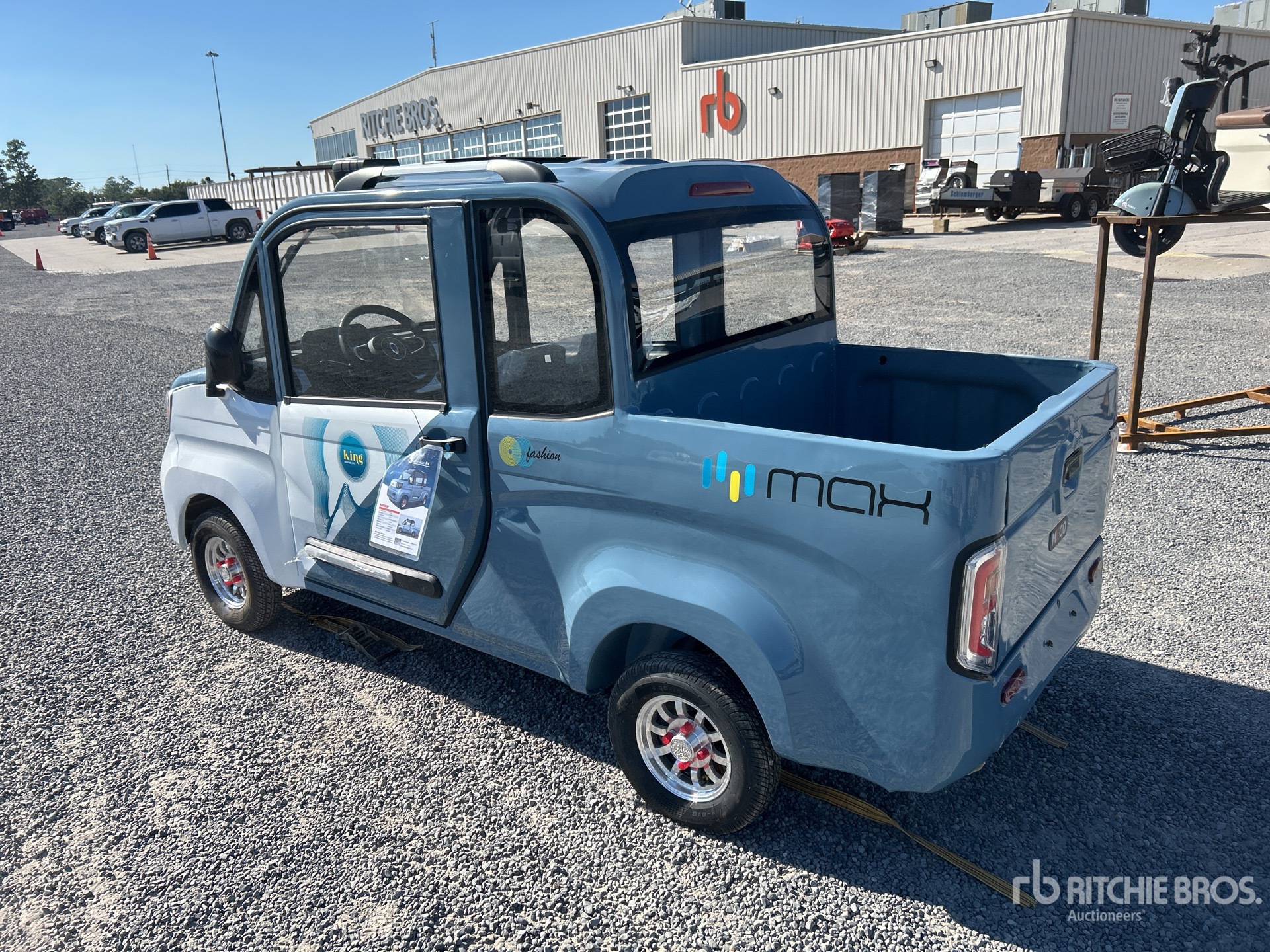 General Appearance with Picture, Left Rear Corner