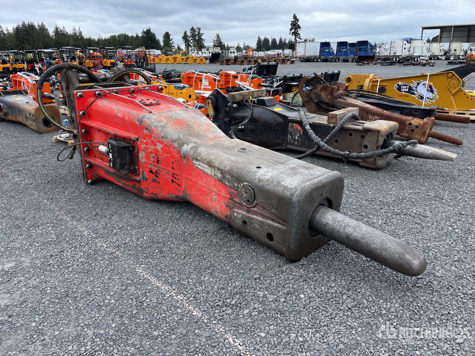 General Appearance with Picture, Right Front Corner