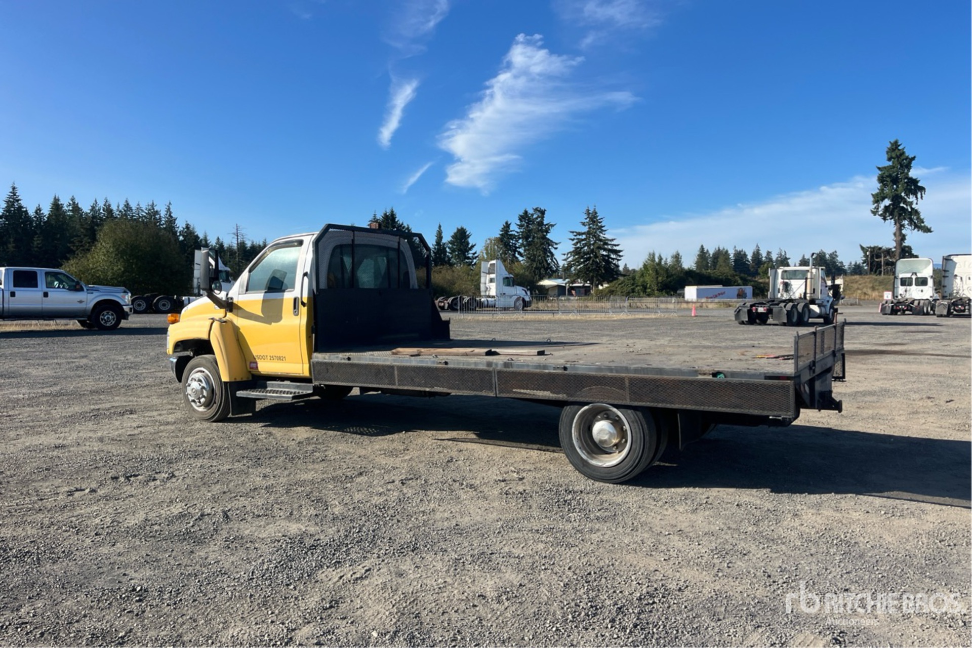 General Appearance with Picture, Left Rear Corner