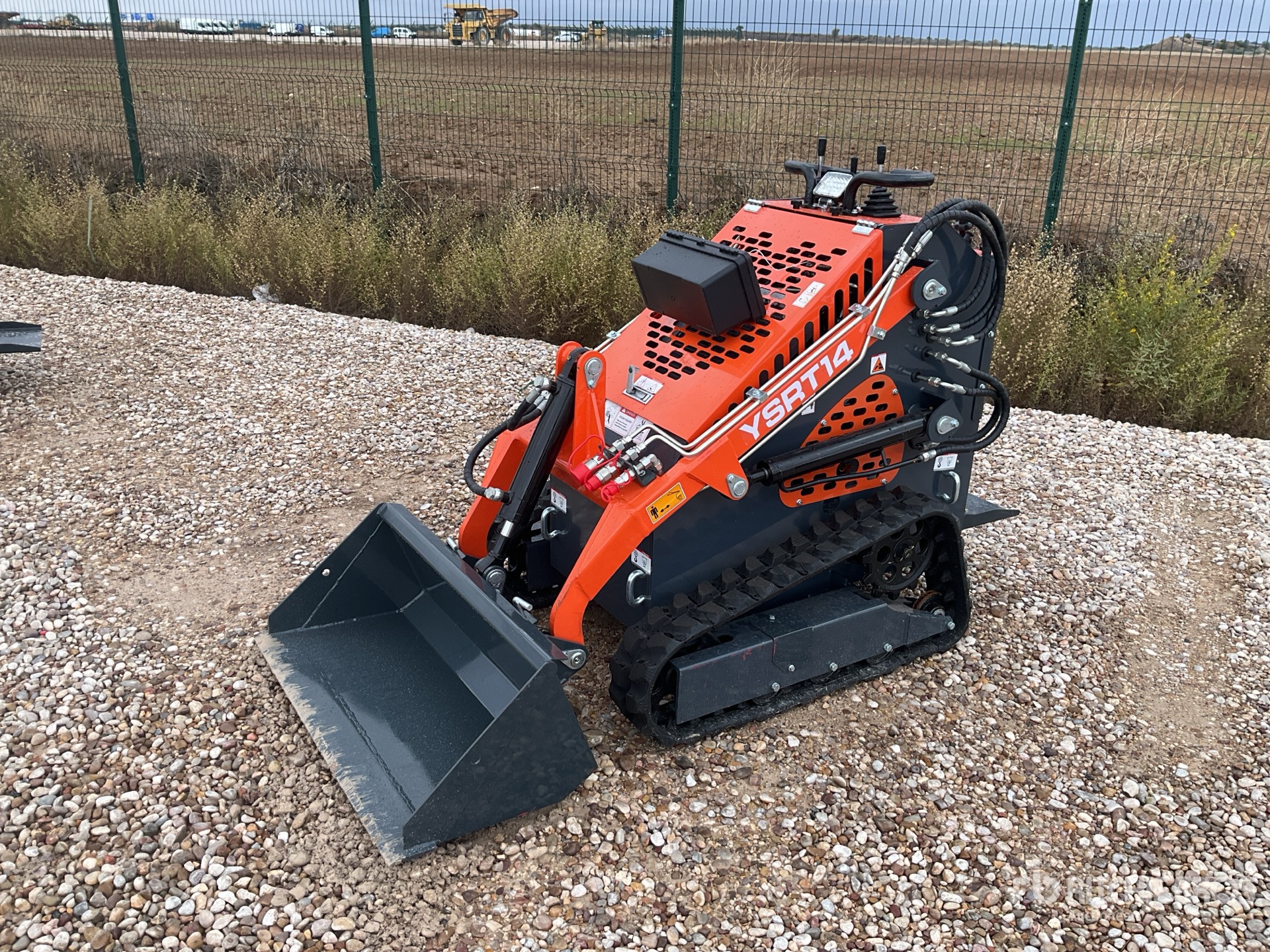 General Appearance with Picture, Left Front Corner