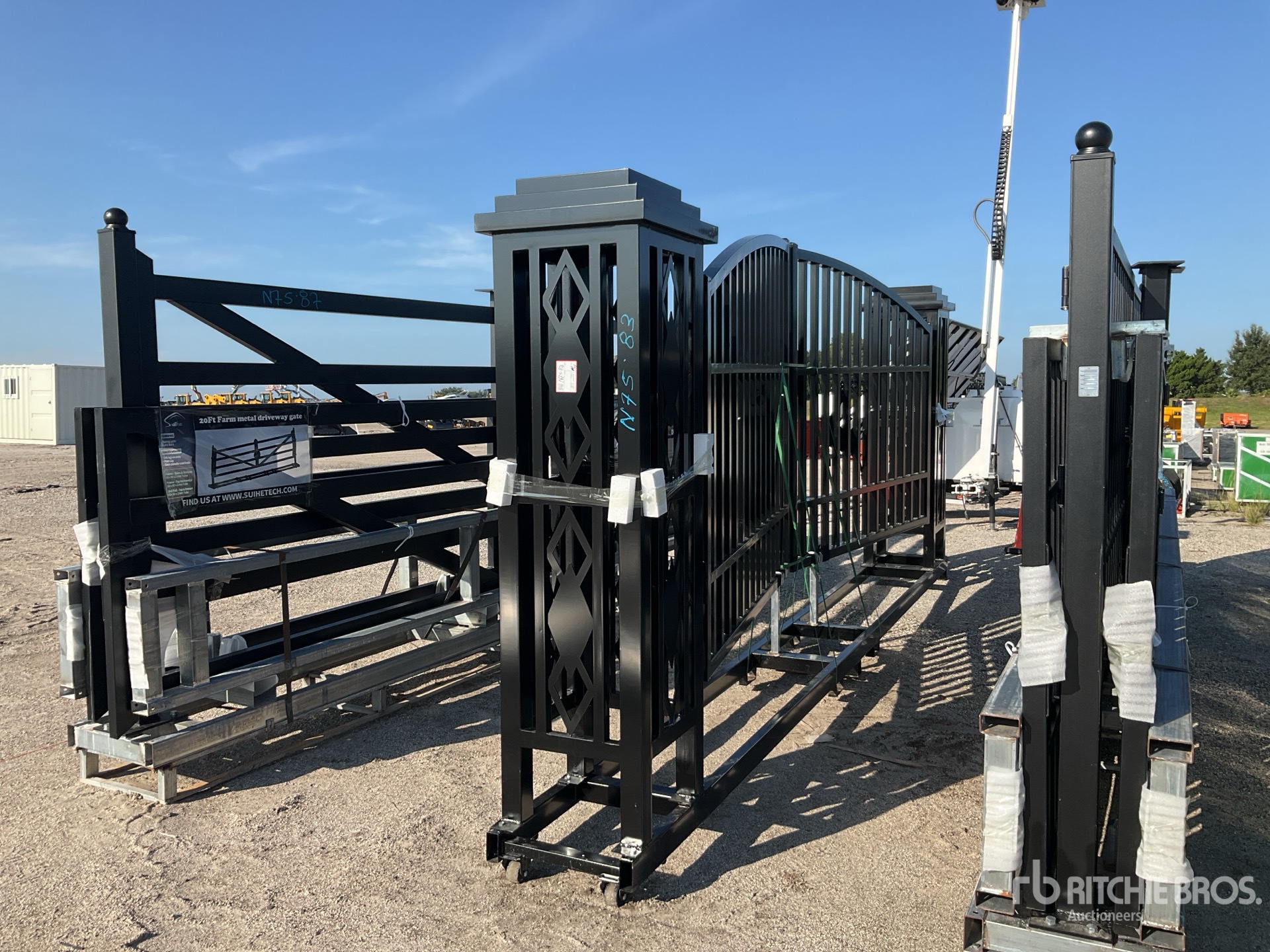 2024 Suihe NFG20FGPD 20 ft Wrought Iron BiParting Driveway Gate