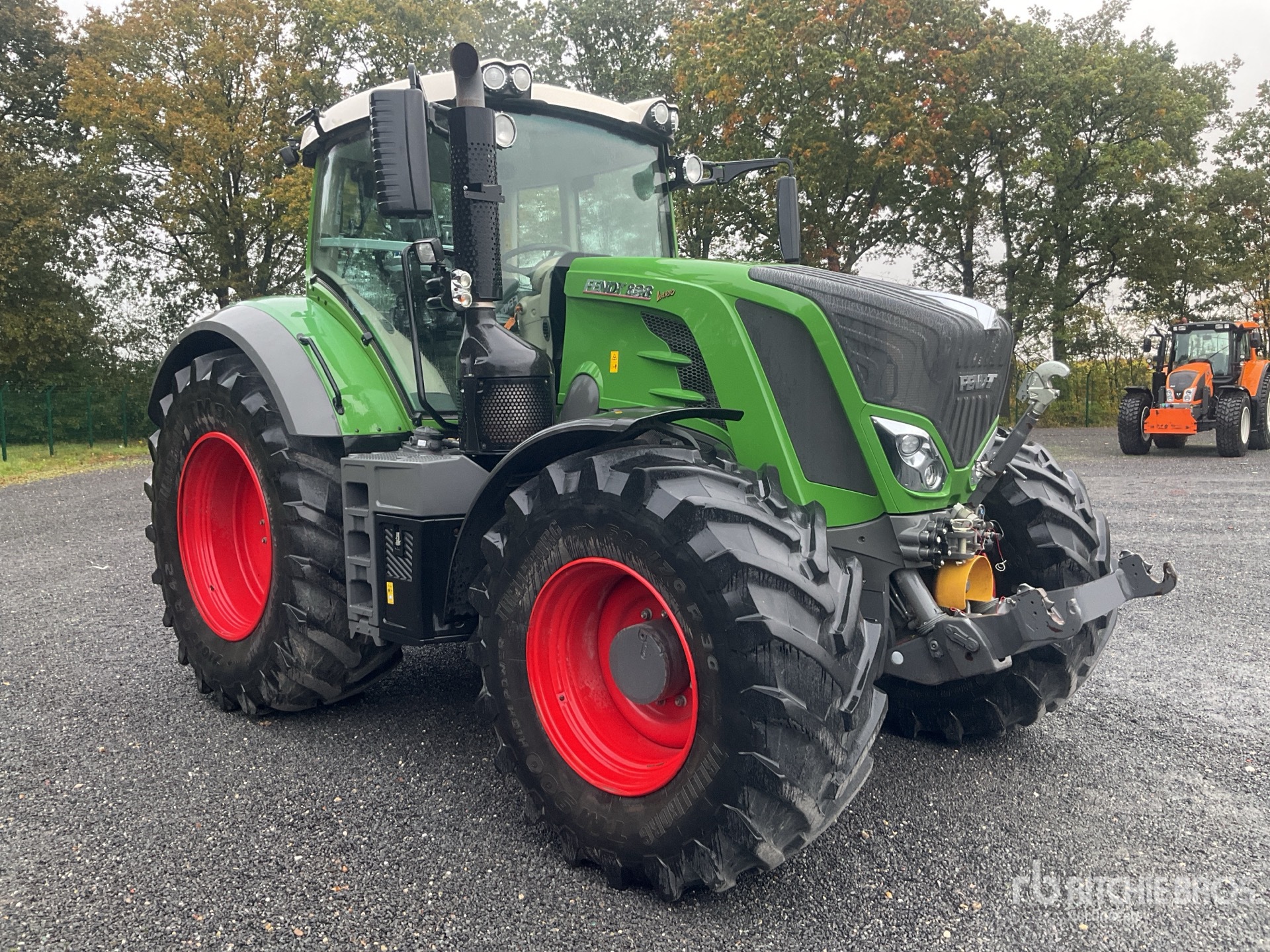 General Appearance with Picture, Right Front Corner