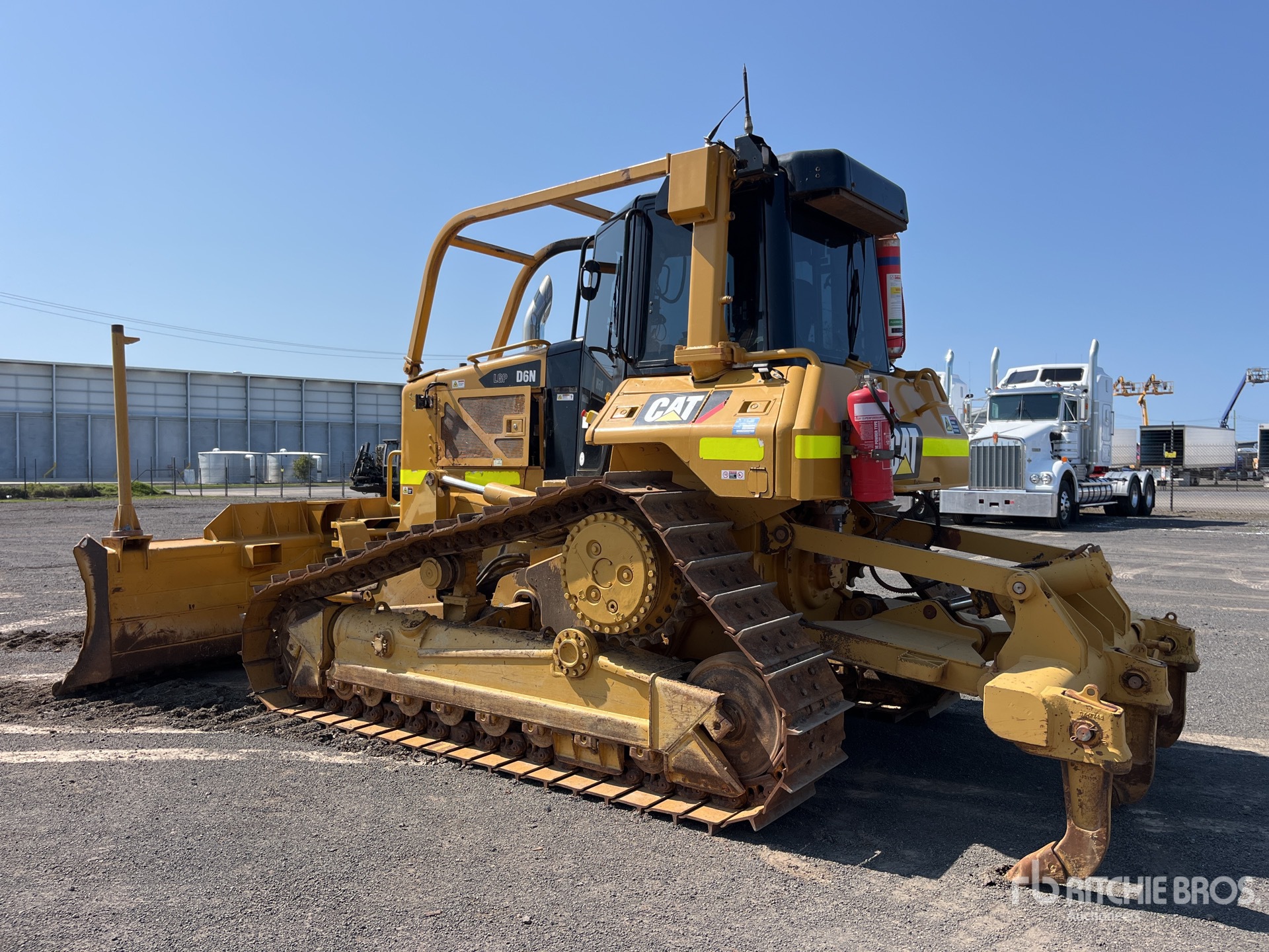 General Appearance with Picture, Left Rear Corner