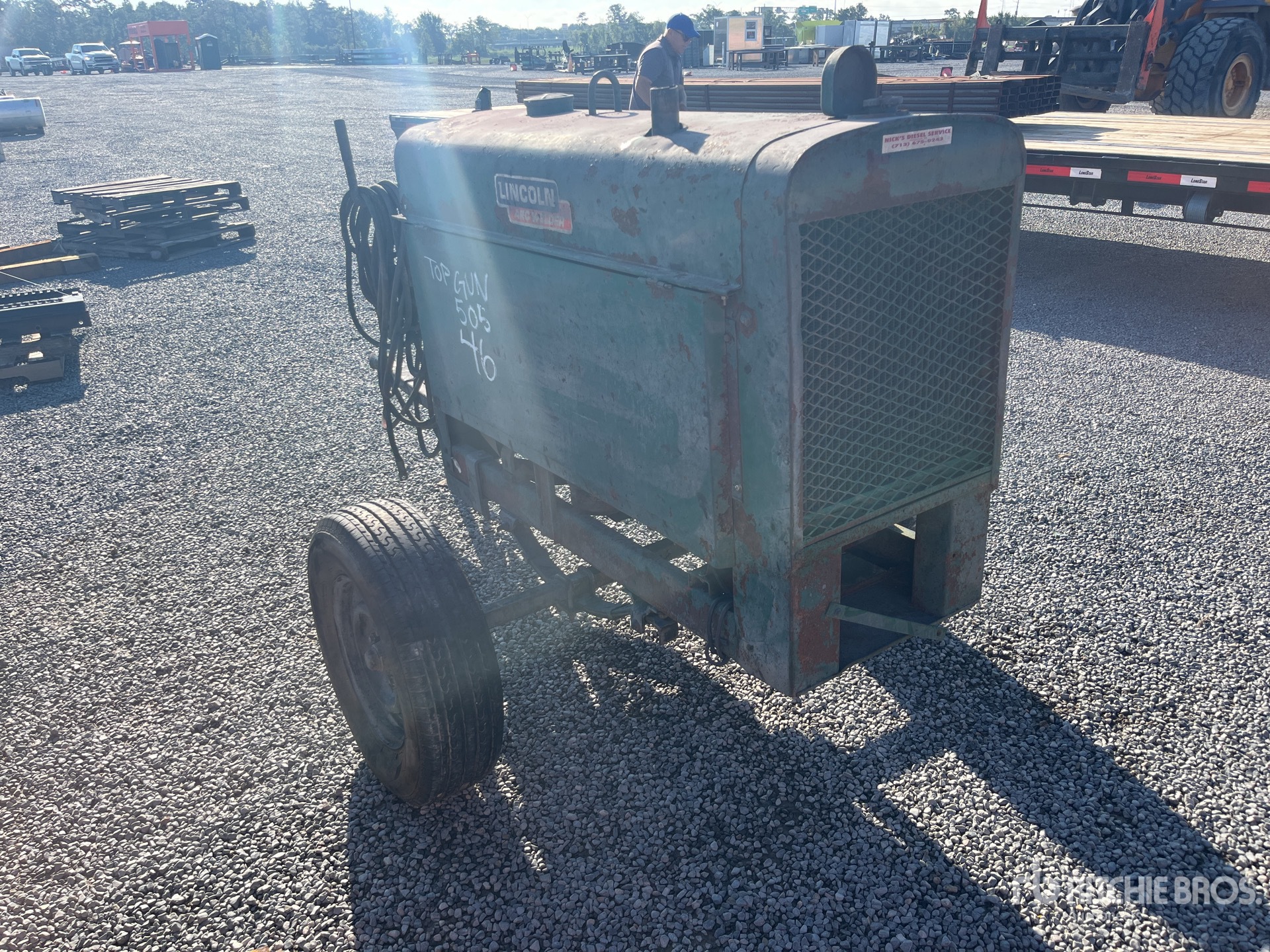 General Appearance with Picture, Left Rear Corner