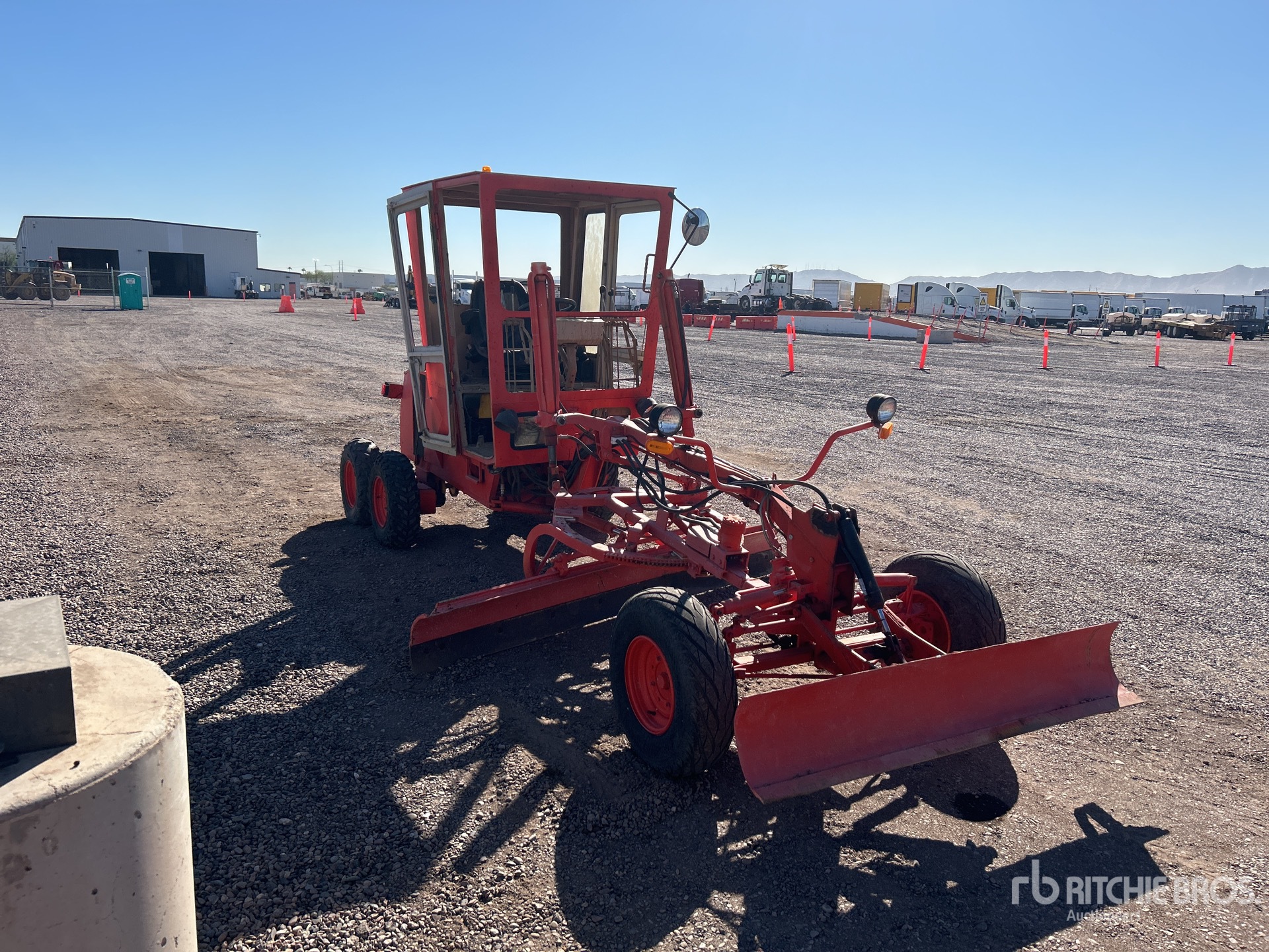 General Appearance with Picture, Right Front Corner