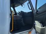 MN333192 - 2021 International LT625: Grab Rails