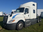 MN333192 - 2021 International LT625: Picture, Left Front Corner