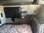 MN333192 - 2021 International LT625: Cab #17