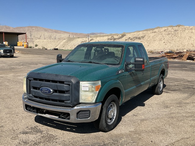 2013 Ford F-250 XL 4x2 Extended Cab Pickup