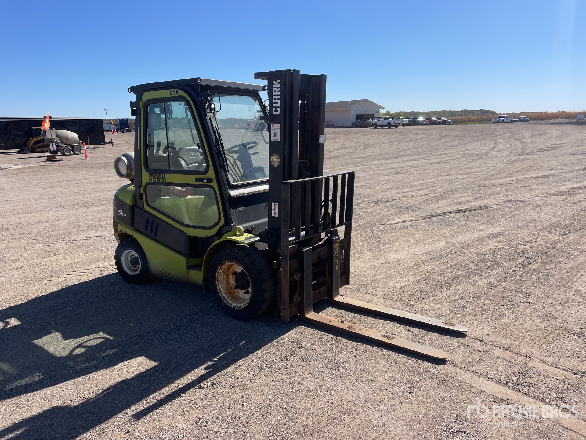 Clark C30L Pneumatic Tire Forklift | Ritchie Bros. Auctioneers