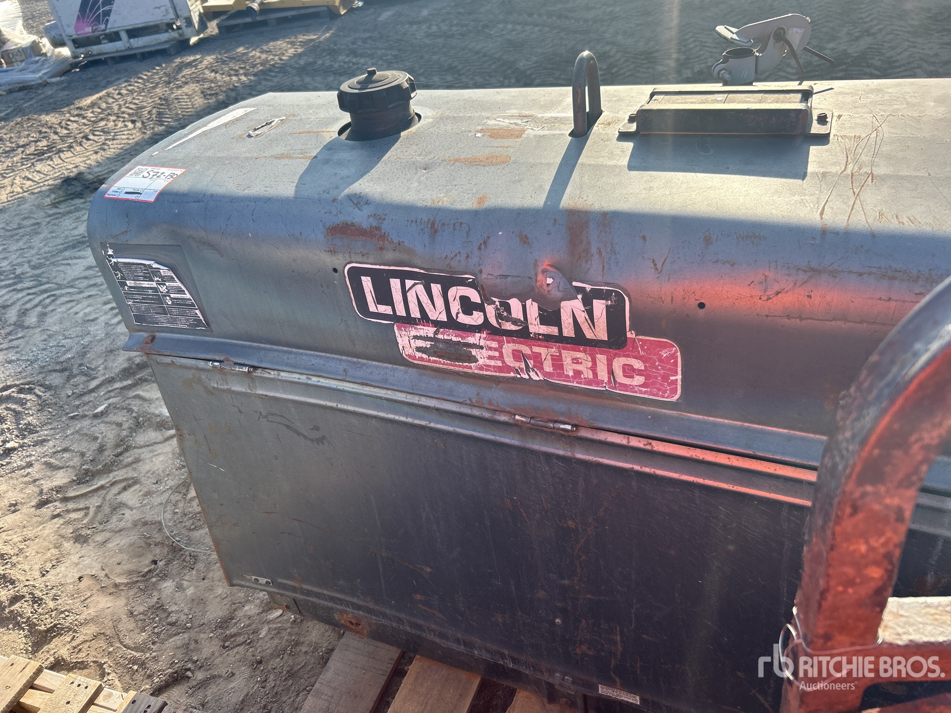 General Appearance with Picture, Left Rear Corner