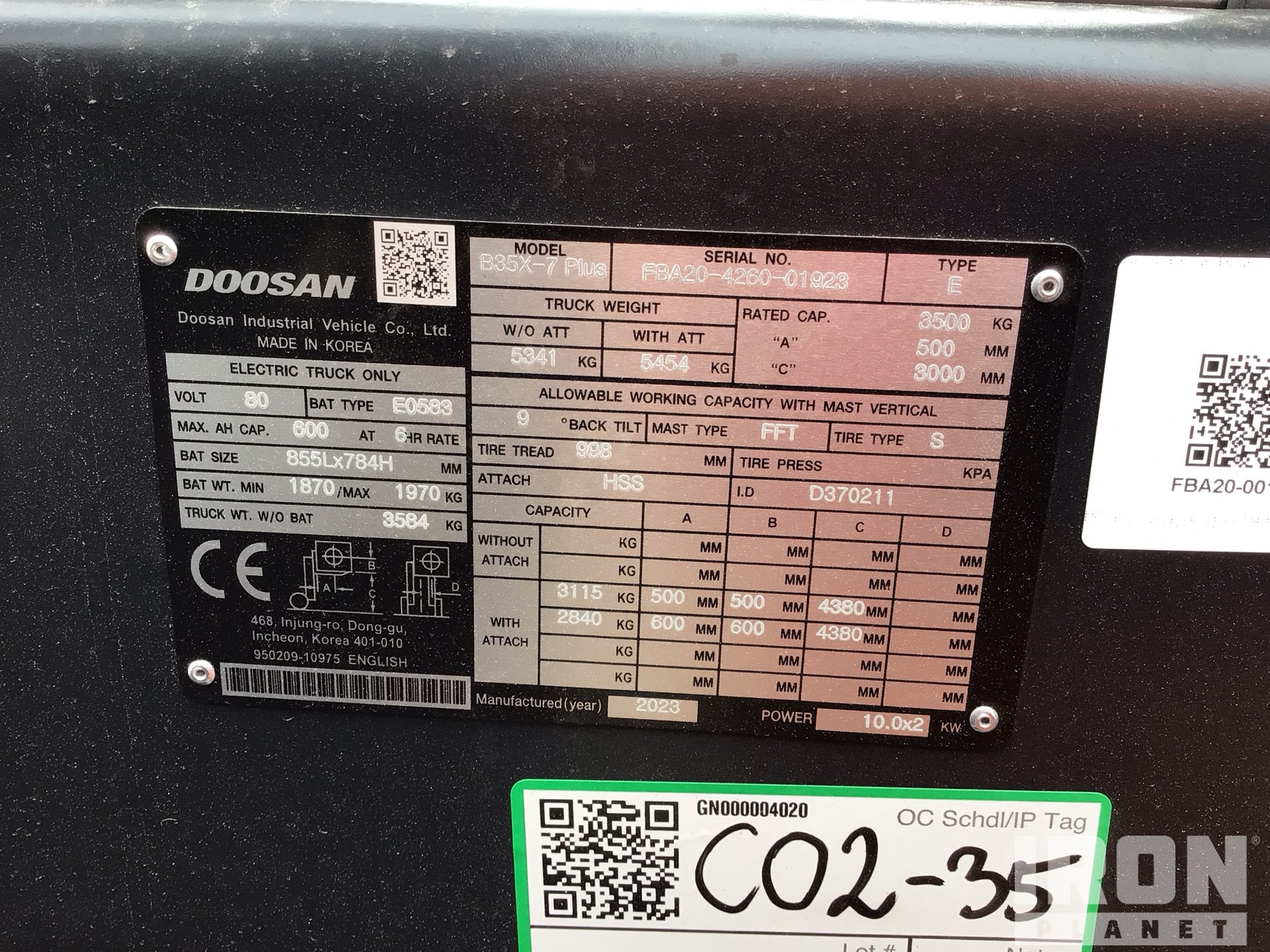 General Appearance with Serial Number / VIN