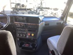 MN281123 - 2021 International LT625: Cab #10