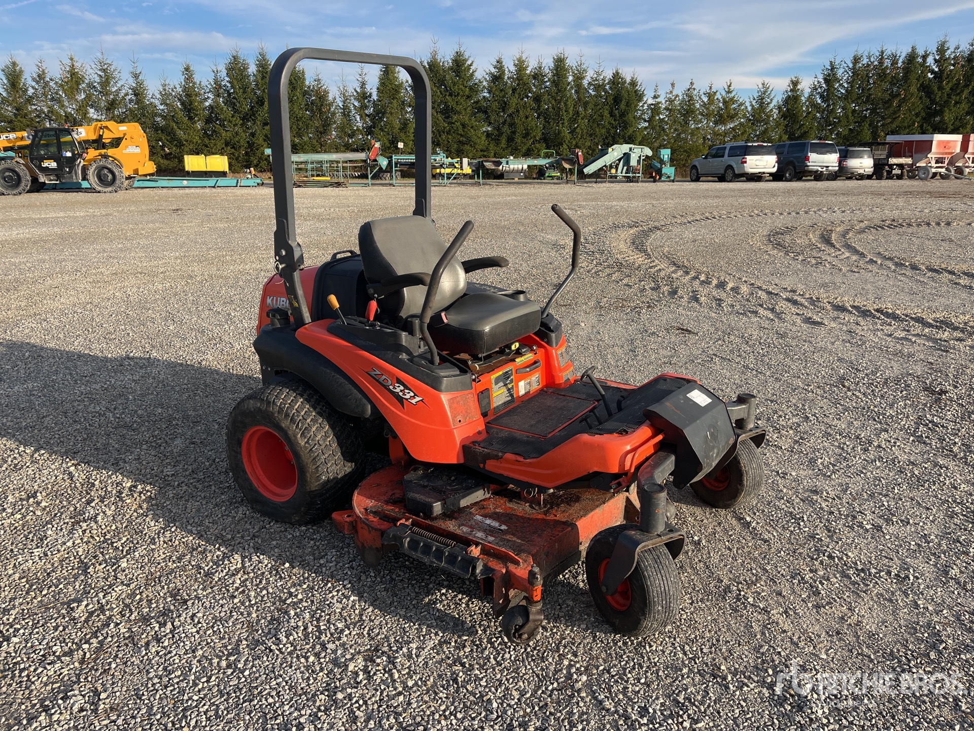 General Appearance with Picture, Right Front Corner