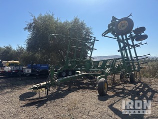 2014 John Deere 2410 pull behind Chisel Plow in Gilroy, California ...