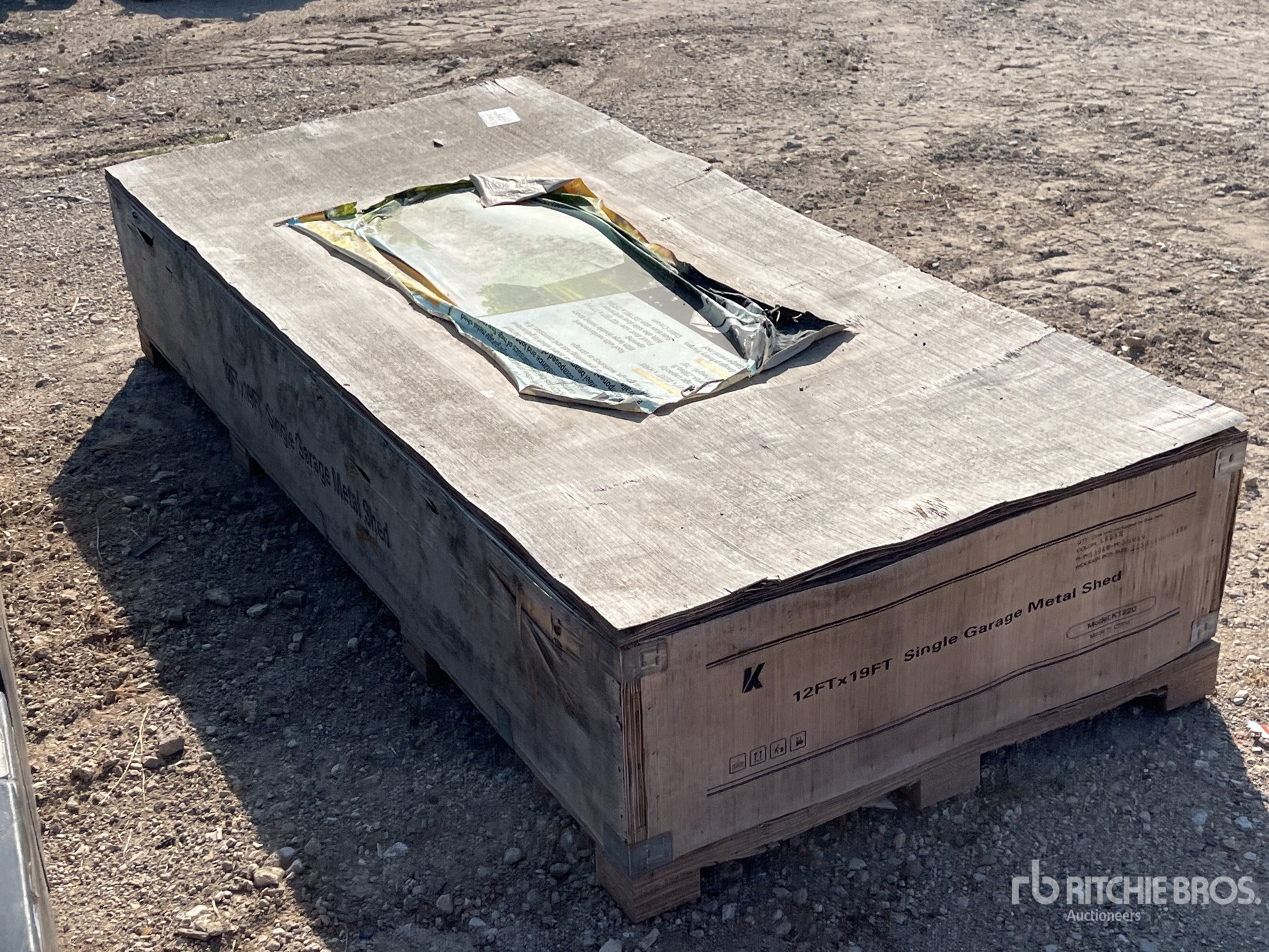 General Appearance with Picture, Right Rear Corner