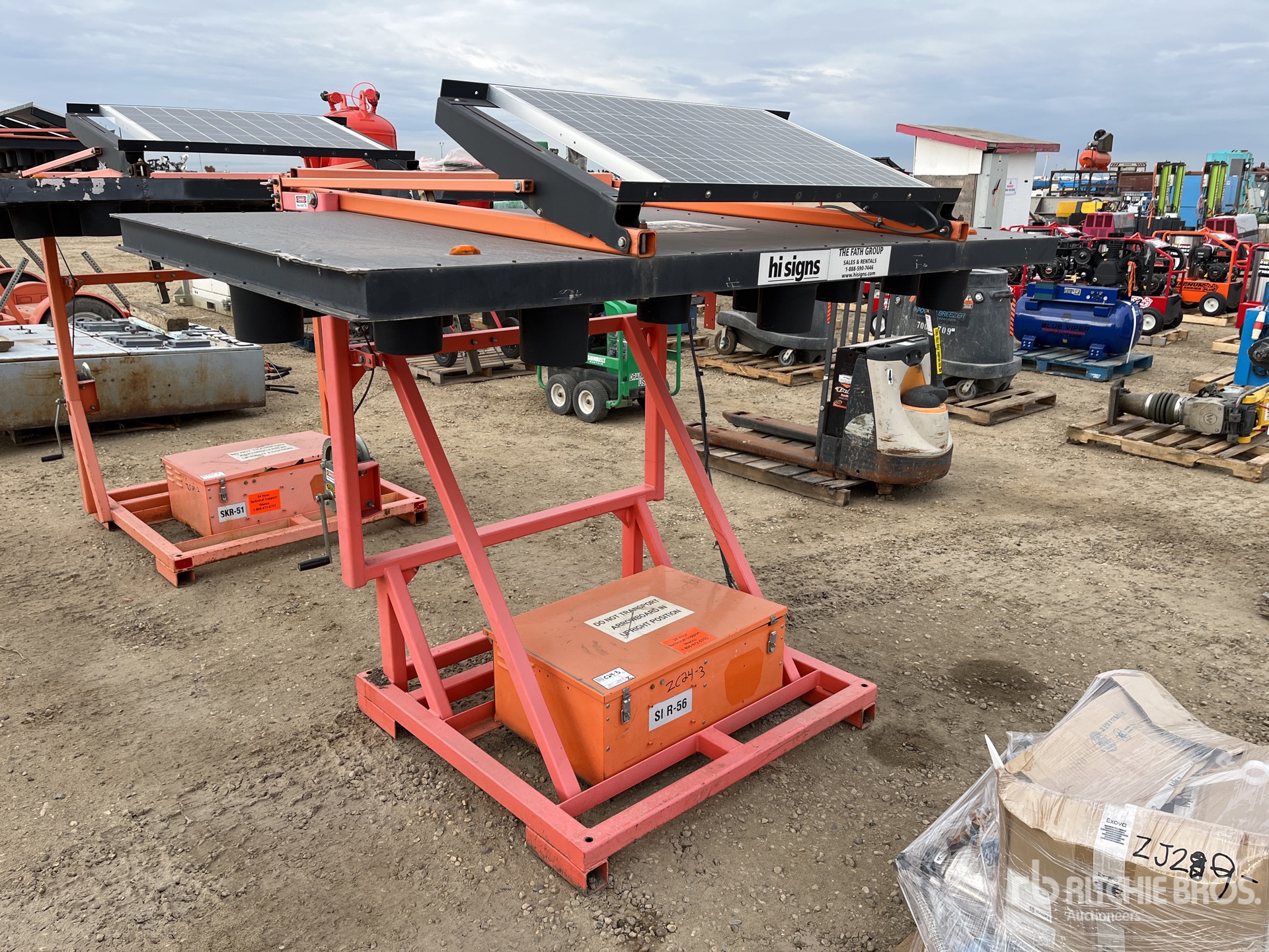 General Appearance with Picture, Right Front Corner