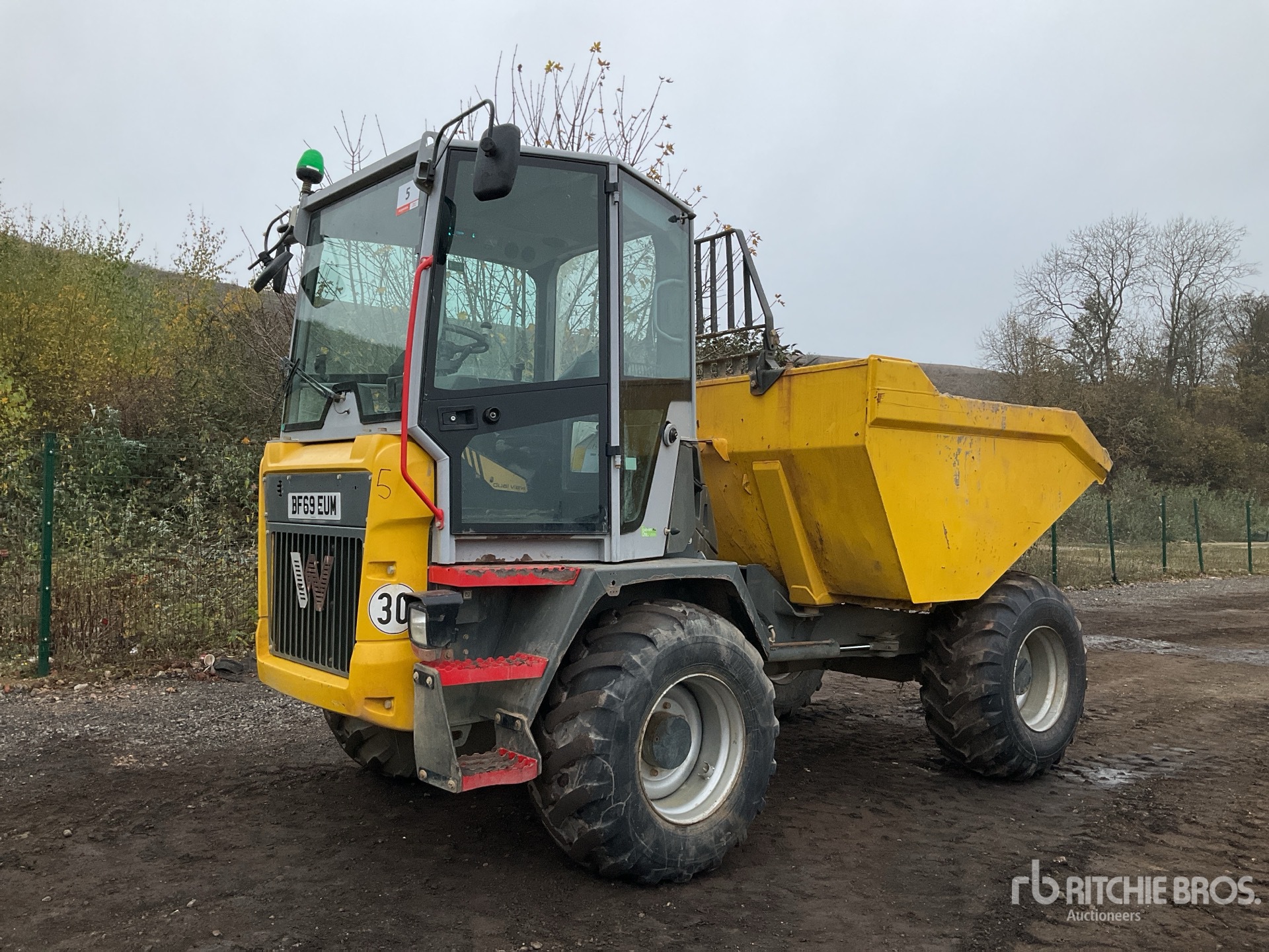 General Appearance with Picture, Left Front Corner