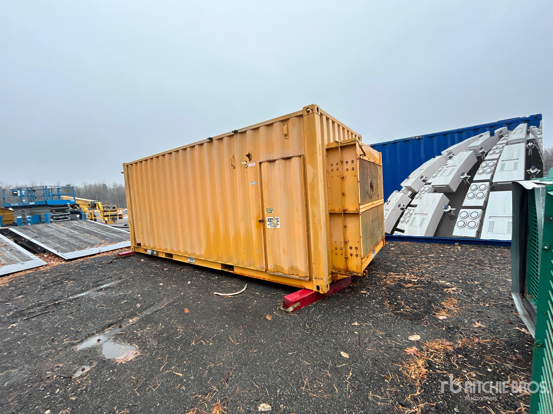 General Appearance with Picture, Left Rear Corner