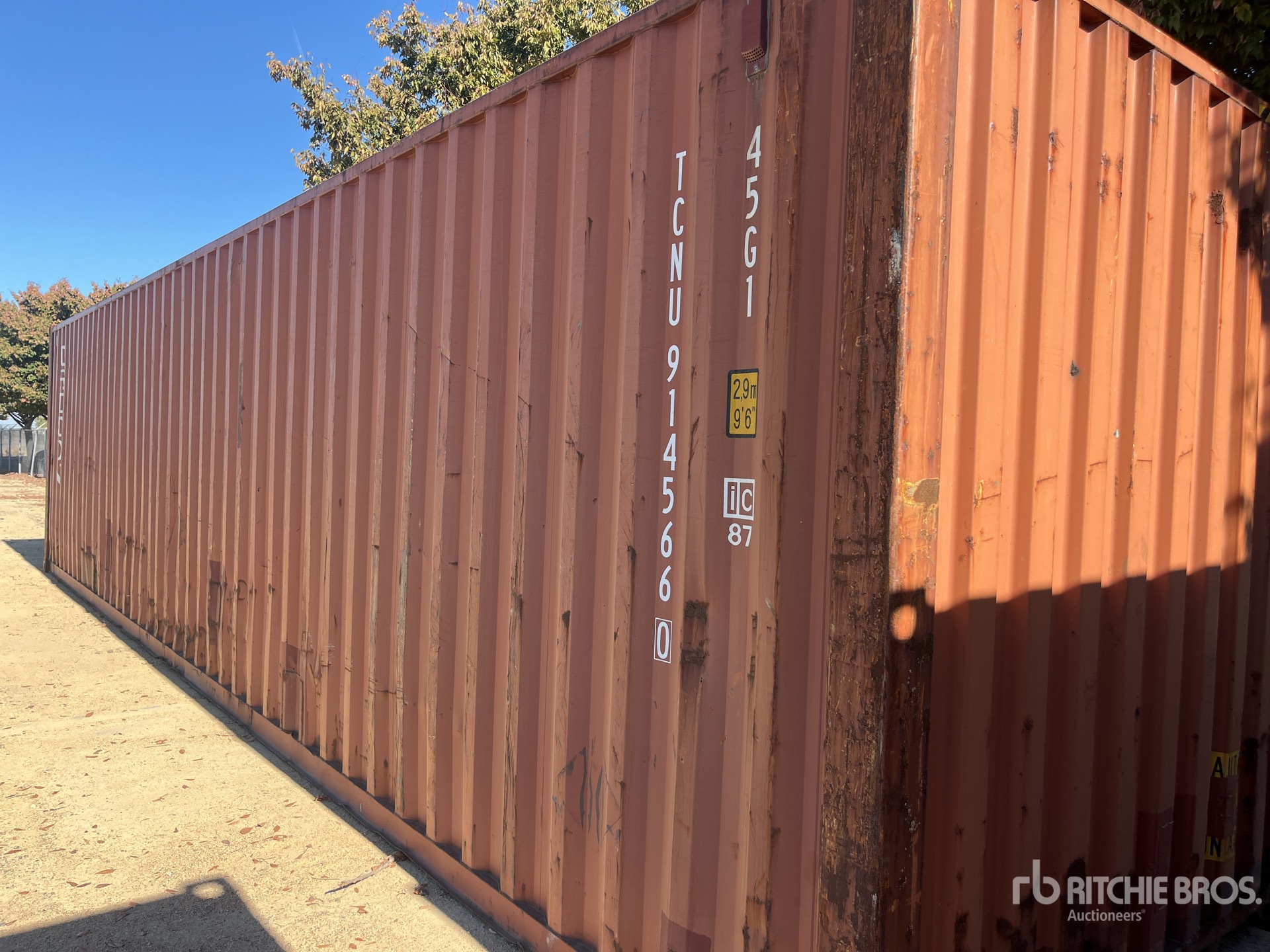 General Appearance with Picture, Left Rear Corner