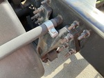 LN137597 - 2020 International LT625: Suspension Springs/Hangers
