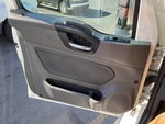 LN137597 - 2020 International LT625: Cab Doors