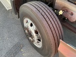 LN137597 - 2020 International LT625: Right Steer Tire
