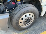 LN536832 - 2020 International LT625: Left Steer Tire