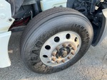 LN536832 - 2020 International LT625: Right Steer Tire
