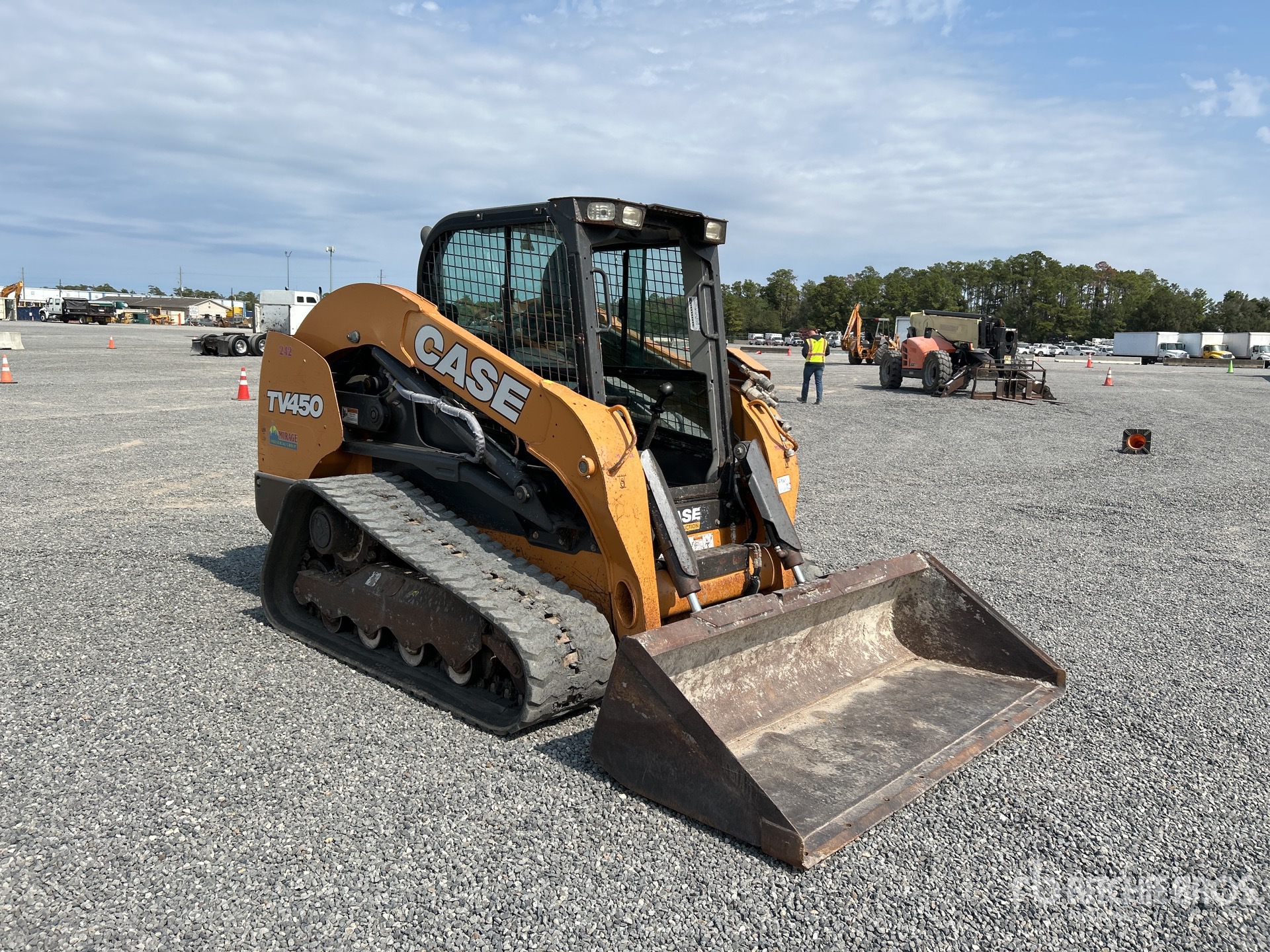 General Appearance with Picture, Right Front Corner