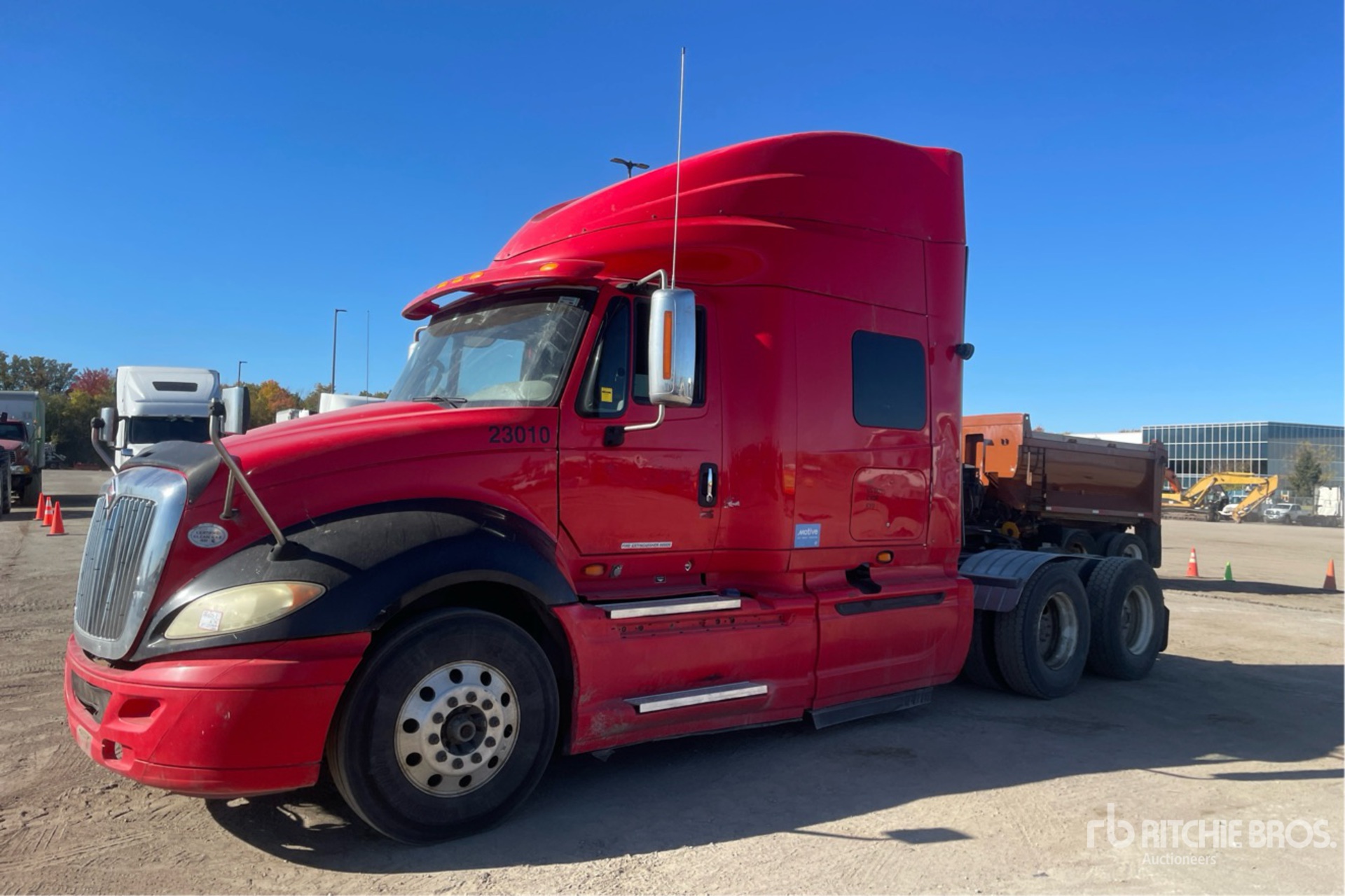 General Appearance with Picture, Left Front Corner