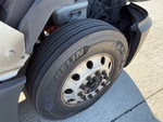 MN287221 - 2021 International LT625: Right Steer Tire
