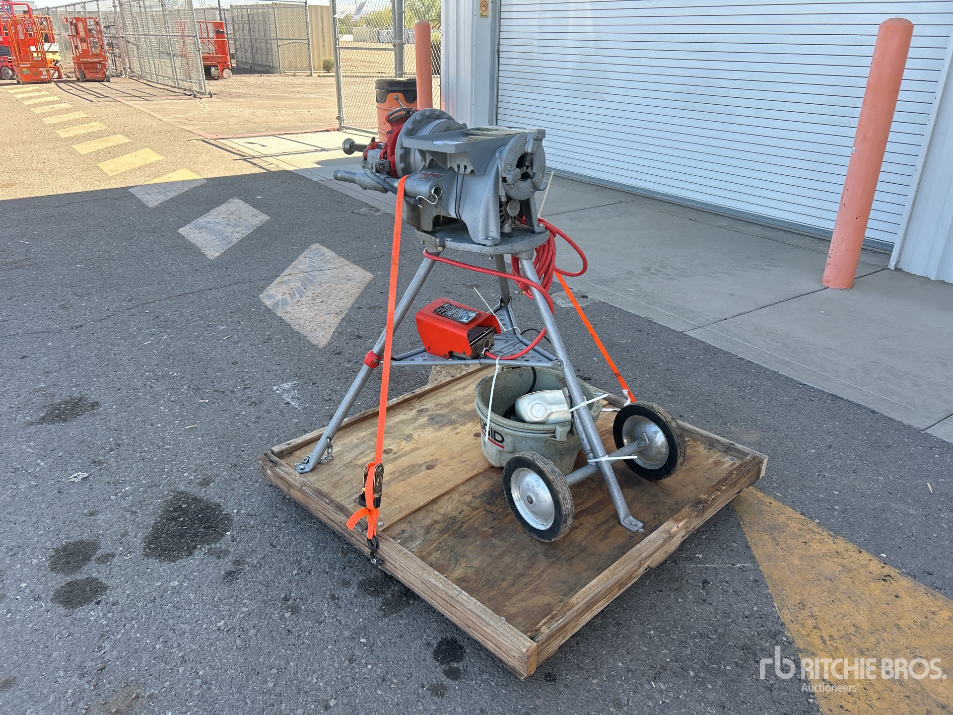 General Appearance with Picture, Left Rear Corner