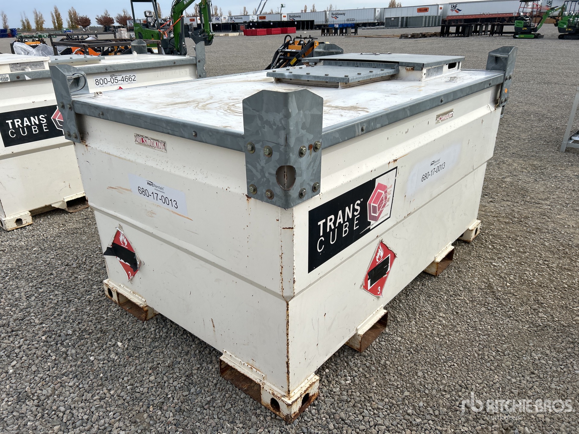 Trans Cube 3000 2012 Transcube 30TCG 3000 L Steel Diesel Fuel Tank | Ritchie Bros ...