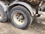 Underbody with Right Center Drive Tires
