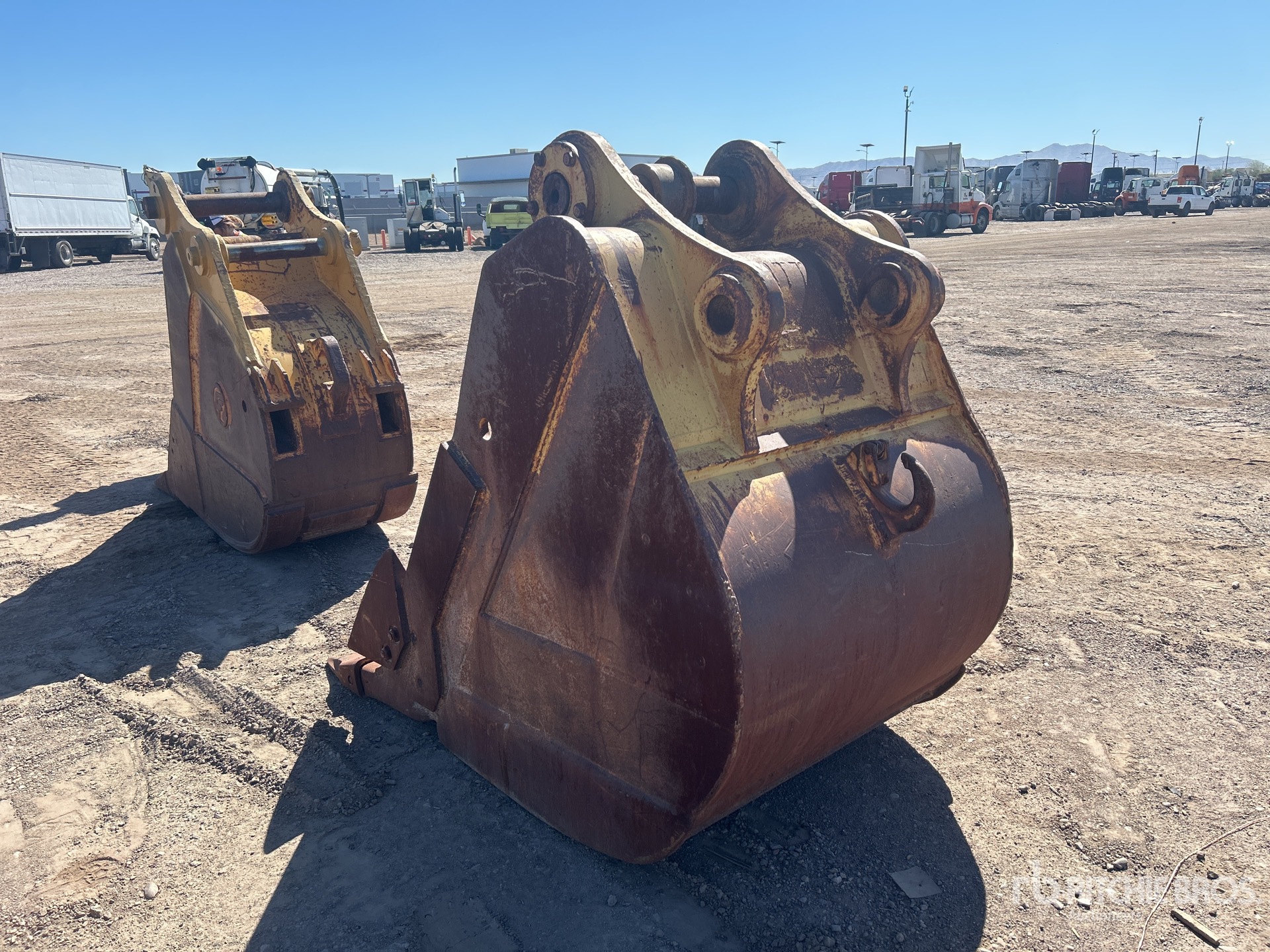 48 in Digging Excavator Bucket | Ritchie Bros. Auctioneers