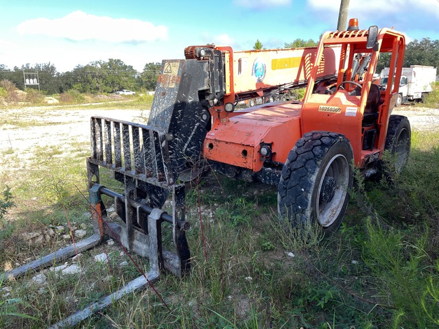 2017 SkyTrak 6042 Telehandler (Inoperable) 2017 SkyTrak 6042 Telehandler (Inoperable)