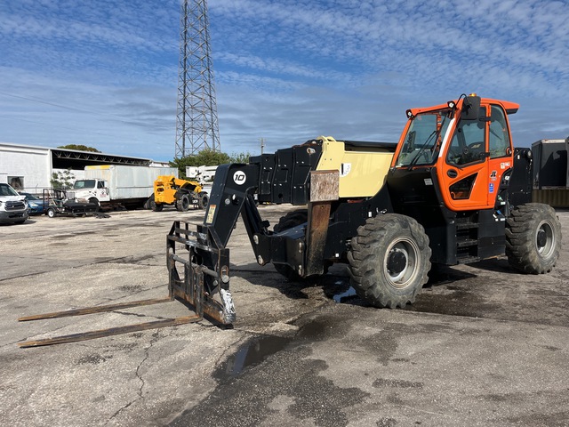 2022 JLG 1075 Telehandler 2022 JLG 1075 Telehandler