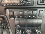 LL285903 - 2020 International LT625: Control Station # 10