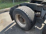 LL285903 - 2020 International LT625: Right Rear Drive Tires