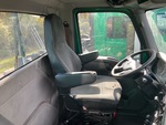 LL285903 - 2020 International LT625: Seats/Armrests