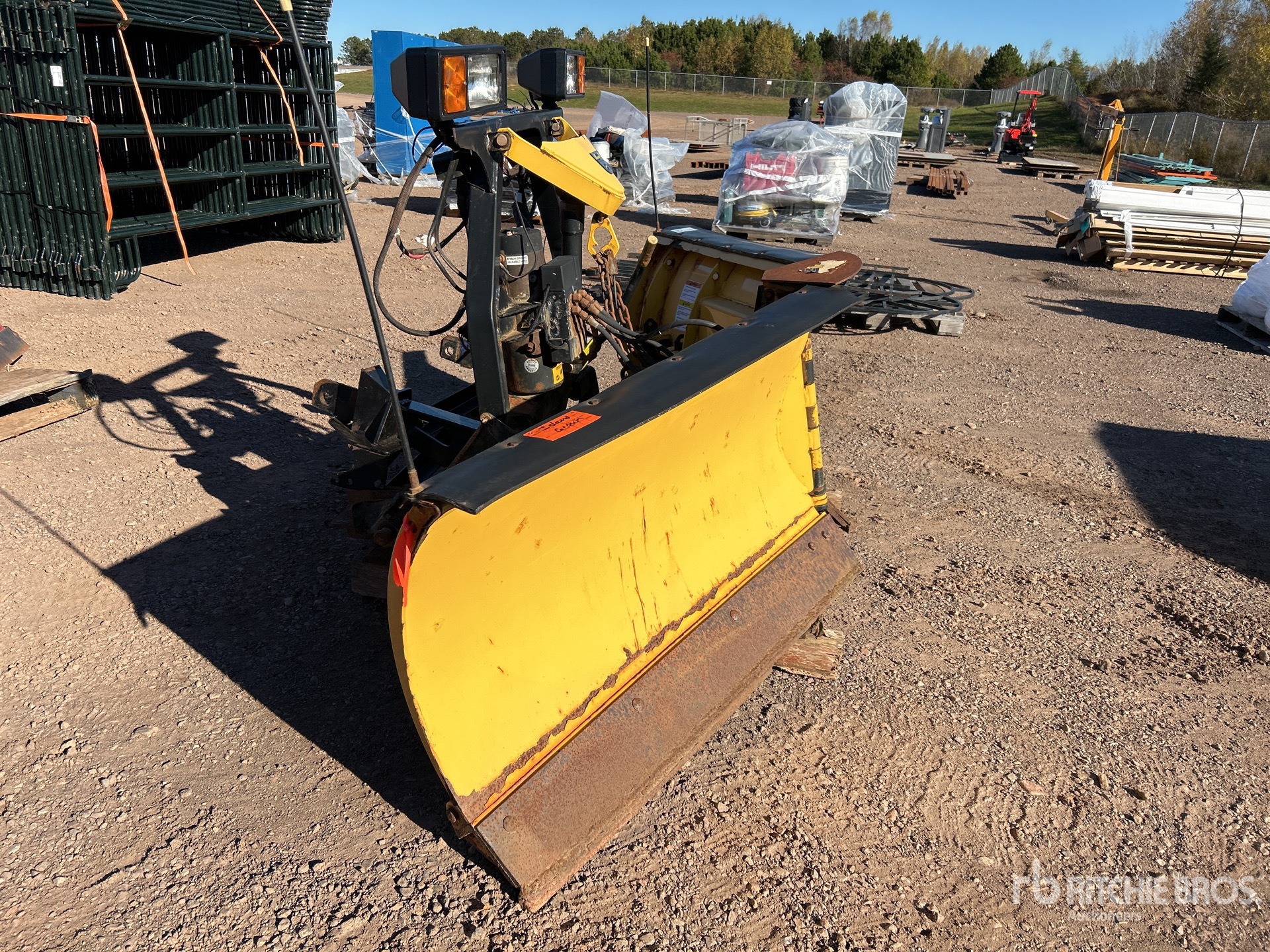 General Appearance with Foto, angolo anteriore destro