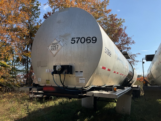 2007 LBT T/A 70000 gal Asphalt Tank Trailer