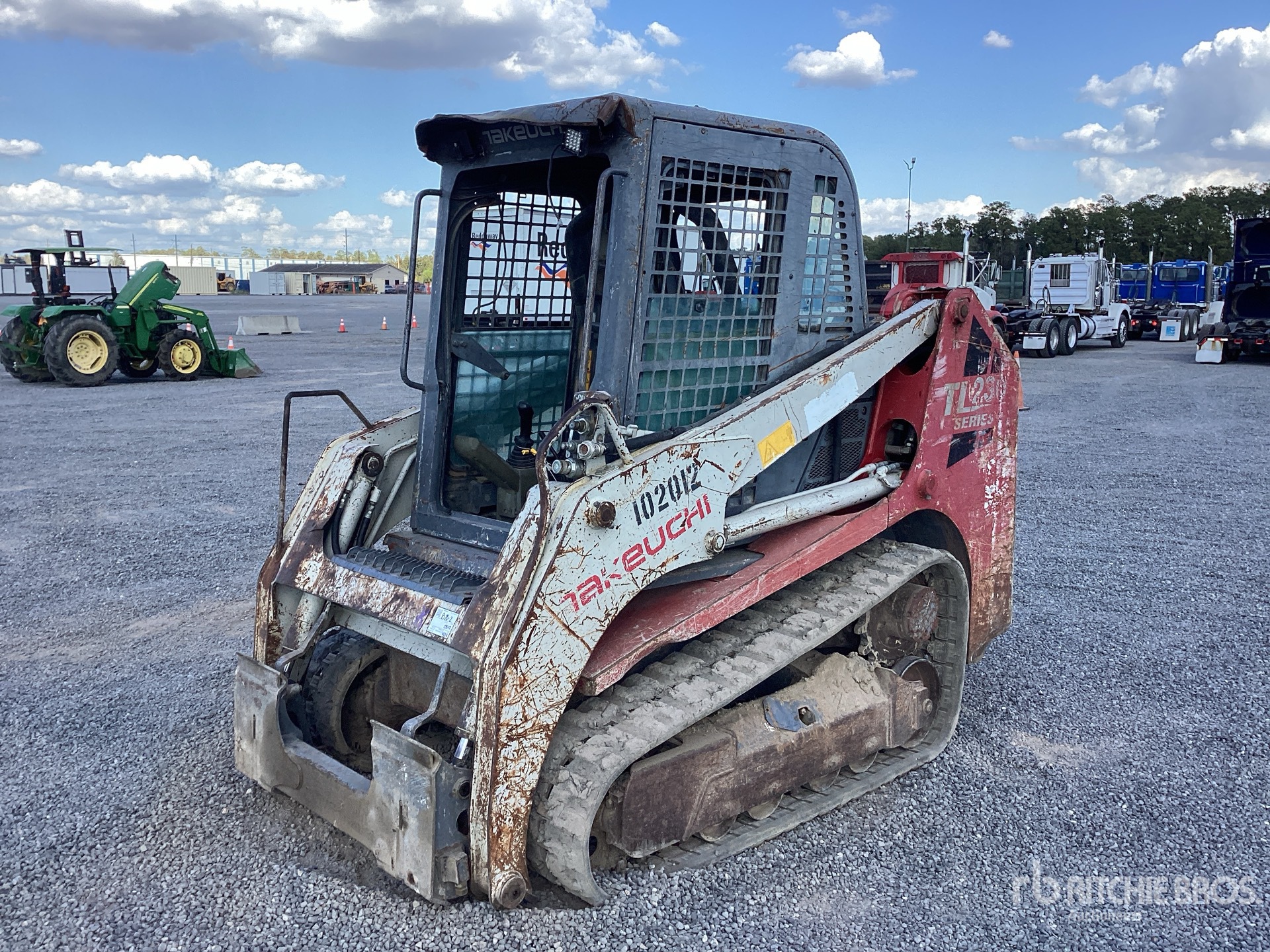 General Appearance with Picture, Left Front Corner