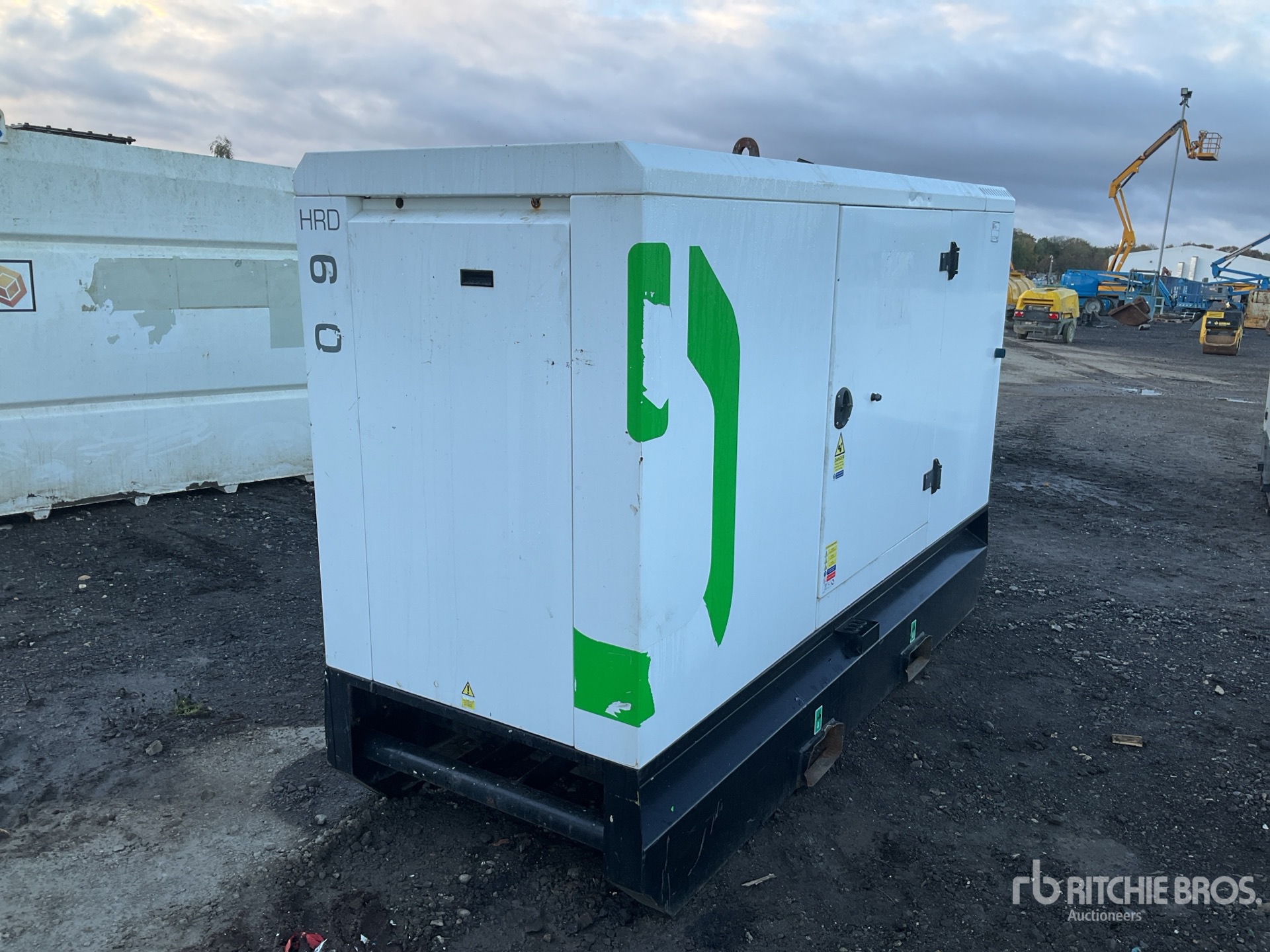 General Appearance with Featured Photo