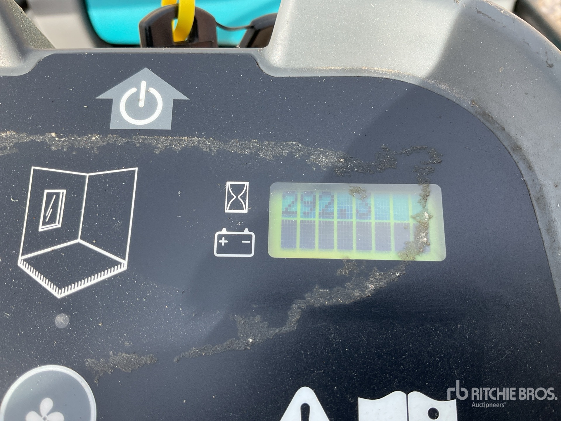 General Appearance with Hour Meter / Odometer